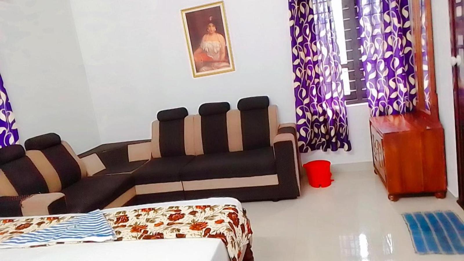 Karma Homestay Mundrothuruth Extérieur photo